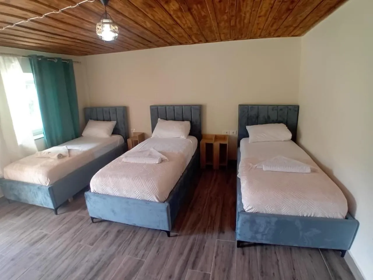 Thethi 360 Grade - Camping & Rooms Albanien